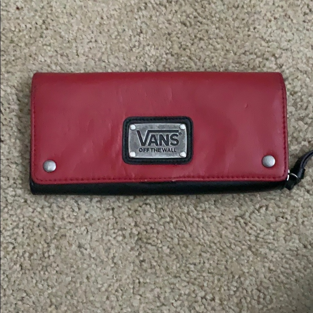 Vans wallet red and black